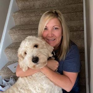 Meet your Posher, Marnie